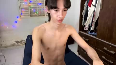 Snapshot of kiantwink chatting on January 30, 9:04 pm kiantwink online show from January 30, 9:04 pm