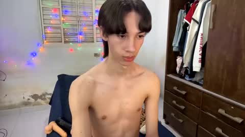 Snapshot of kiantwink chatting on February 4, 6:36 am kiantwink online show from February 4, 6:36 am