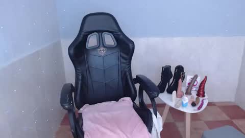 Kiara online show from February 21, 11:33 am