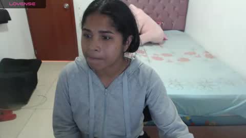 Kiara online show from December 14, 7:57 pm