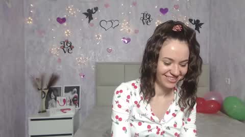 Kara online show from February 3, 4:14 am