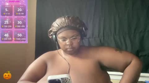 KiaraSugars online show from November 6, 2:51 pm