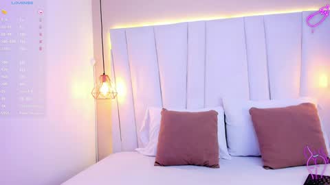 kiarha  online show from January 10, 3:18 am