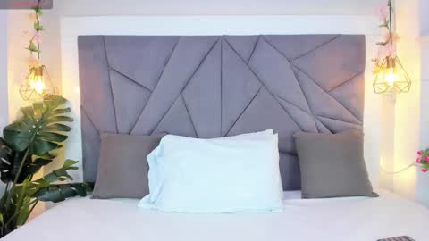 kiarha  online show from October 14, 11:22 am