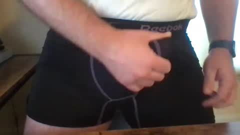 Snapshot of kickboxer04 chatting on December 6, 1:44 pm kickboxer04 online show from December 6, 1:44 pm