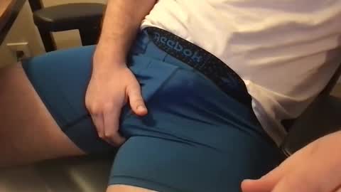 Snapshot of kickboxer04 chatting on January 19, 4:14 pm kickboxer04 online show from January 19, 4:14 pm