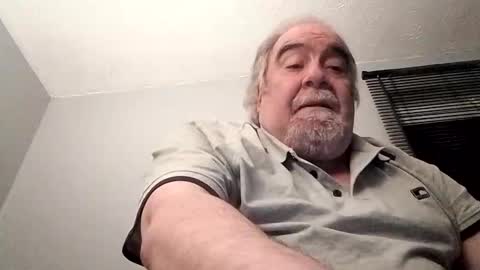 KICKINME online show from September 21, 2:02 am