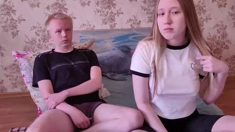 Stacy and Edward online show from September 10, 10:15 am