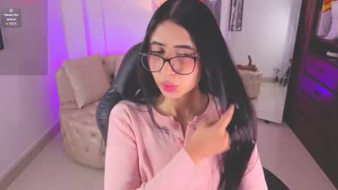 kiim__samanta online show from November 19, 11:32 am