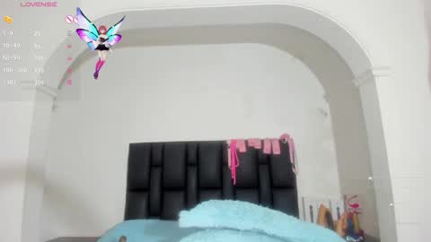 Snapshot of kiity_ebony chatting on October 19, 7:03 pm KIITY online show from October 19, 7:03 pm