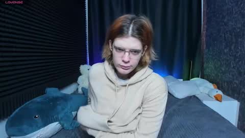 Kiki online show from February 15, 10:11 am