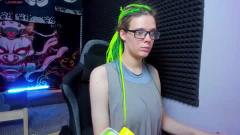 Kiki online show from September 30, 9:58 am