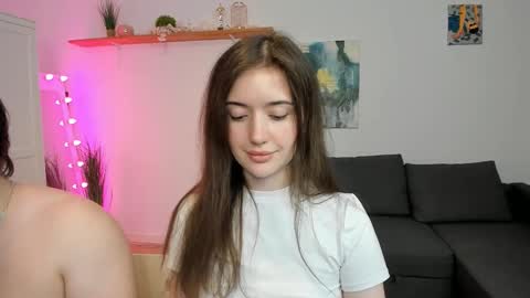 Snapshot of kiki_mcflurry chatting on September 23, 9:07 pm PavelPolly online show from September 23, 9:07 pm