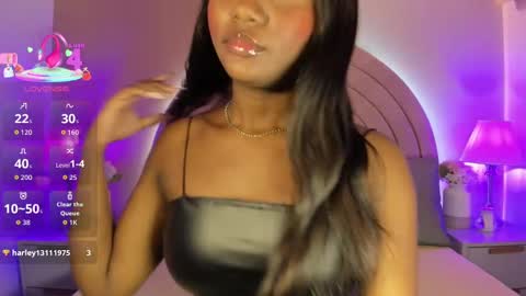 KI KI online show from October 2, 7:43 pm