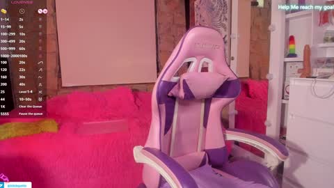 kiki online show from December 18, 9:08 pm