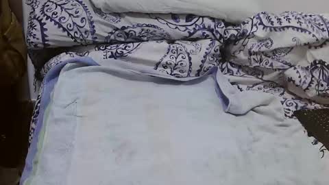 Snapshot of kiko83c chatting on February 5, 10:30 am New accound cavilacion online show from February 5, 10:30 am