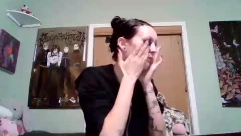 Kat 3 online show from November 24, 4:45 am