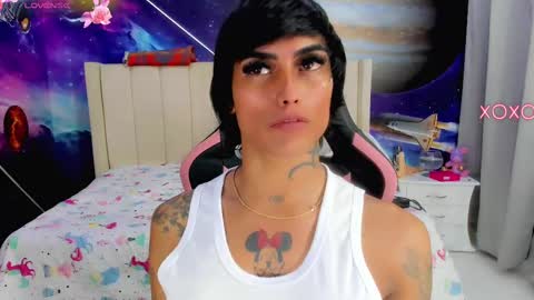 kylie anthonella online show from September 18, 12:12 am