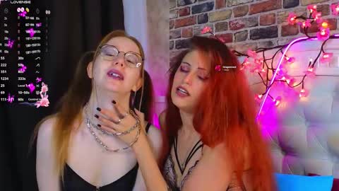 CatherineBarkJamieWallace online show from November 20, 7:35 pm