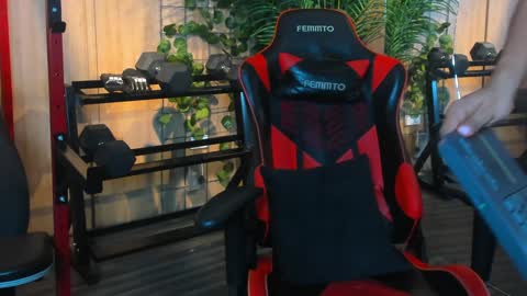 Kim online show from December 21, 4:03 pm