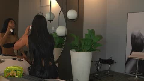 Kim online show from October 8, 1:20 pm