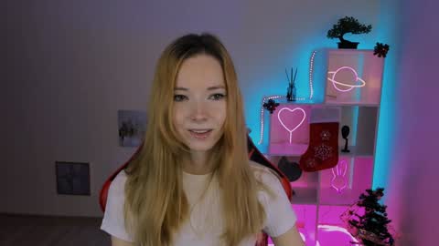 kim_boyd online show from December 14, 8:23 am