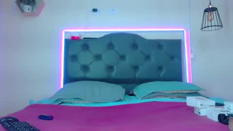 Snapshot of kim_clarck1 chatting on October 12, 3:11 pm Kim online show from October 12, 3:11 pm