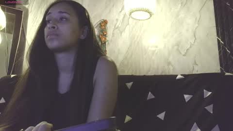 kima_20 online show from November 30, 12:25 am