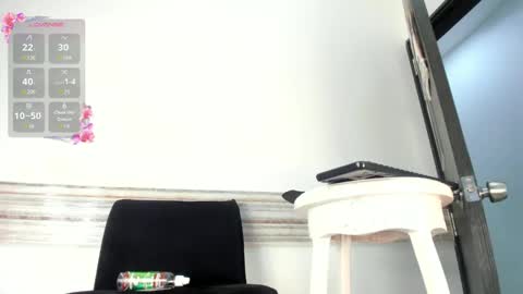 Kimberly 3 online show from October 4, 9:02 pm