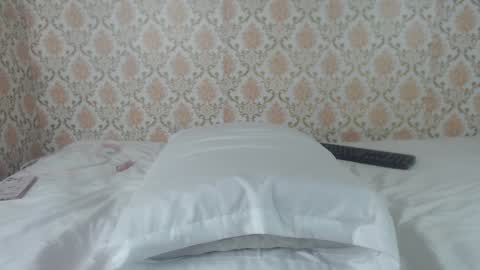 Kimberly online show from January 20, 2:01 am