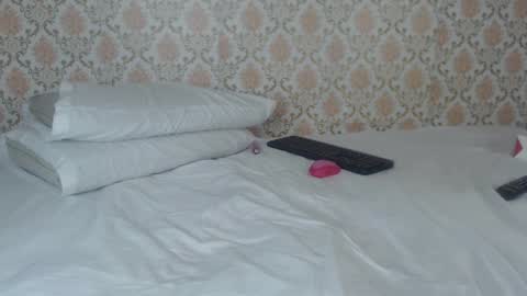 Kimberly online show from February 6, 5:25 am