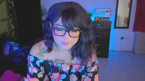 Kimberly Polizzi     online show from September 16, 2:34 am