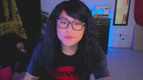 Kimberly Polizzi     online show from September 16, 11:06 pm