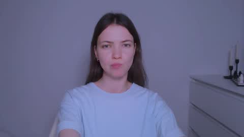 Snapshot of kimberlyhart_ chatting on January 17, 2:18 pm Kimberly online show from January 17, 2:18 pm