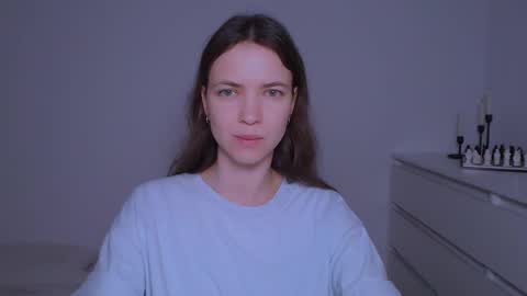 Snapshot of kimberlyhart_ chatting on February 27, 1:28 pm Kimberly online show from February 27, 1:28 pm