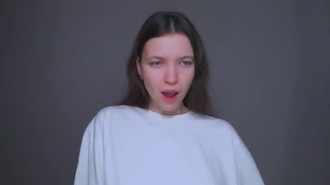 Snapshot of kimberlyhart_ chatting on December 1, 8:30 am Kimberly online show from December 1, 8:30 am