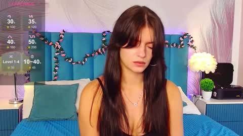 Snapshot of kimberlyy77 chatting on September 15, 6:13 am Kim online show from September 15, 6:13 am