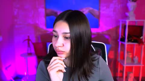 Snapshot of kimclarks chatting on October 13, 8:25 am kimclarks online show from October 13, 8:25 am