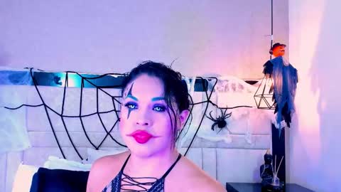 Snapshot of kimcossey2 chatting on October 15, 3:17 am Kim cossey online show from October 15, 3:17 am