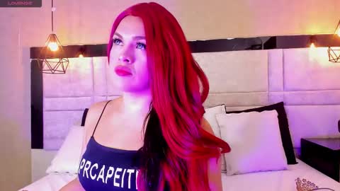 Snapshot of kimcossey2 chatting on November 3, 3:30 am Kim cossey online show from November 3, 3:30 am