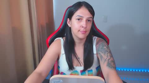 Snapshot of kimflexible_ chatting on January 26, 8:13 pm Kim 3 online show from January 26, 8:13 pm