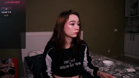 Snapshot of kimiko_luv chatting on September 29, 7:13 am Kimiko online show from September 29, 7:13 am