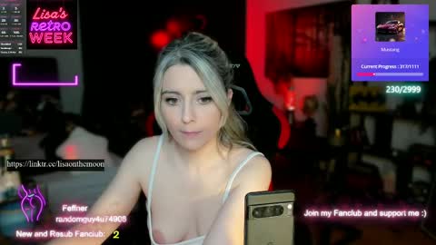 Snapshot of kimilee22 chatting on February 19, 2:12 am Wolfs Girl online show from February 19, 2:12 am