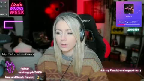 Snapshot of kimilee22 chatting on February 19, 9:36 pm Wolfs Girl online show from February 19, 9:36 pm