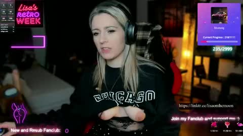 Snapshot of kimilee22 chatting on February 24, 7:09 pm Wolfs Girl online show from February 24, 7:09 pm