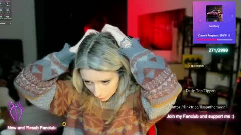 Snapshot of kimilee22 chatting on March 2, 9:22 pm Wolfs Girl online show from March 2, 9:22 pm