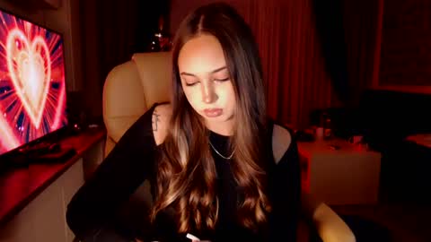 Kim Lee  online show from December 24, 5:34 pm