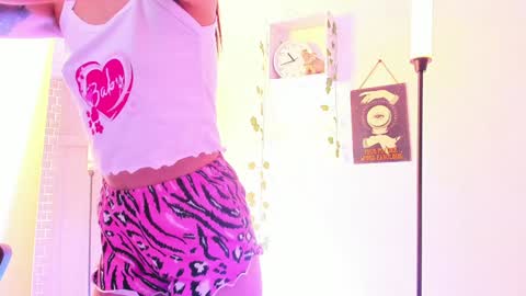 Kimm online show from December 6, 5:53 am