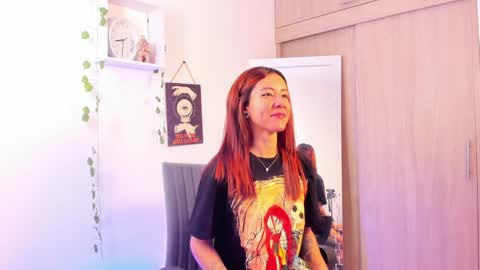 Kimm online show from December 21, 5:25 am