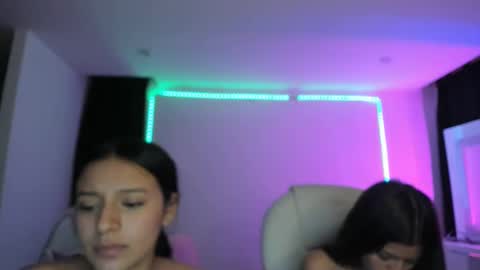 kimmi online show from December 9, 12:23 am